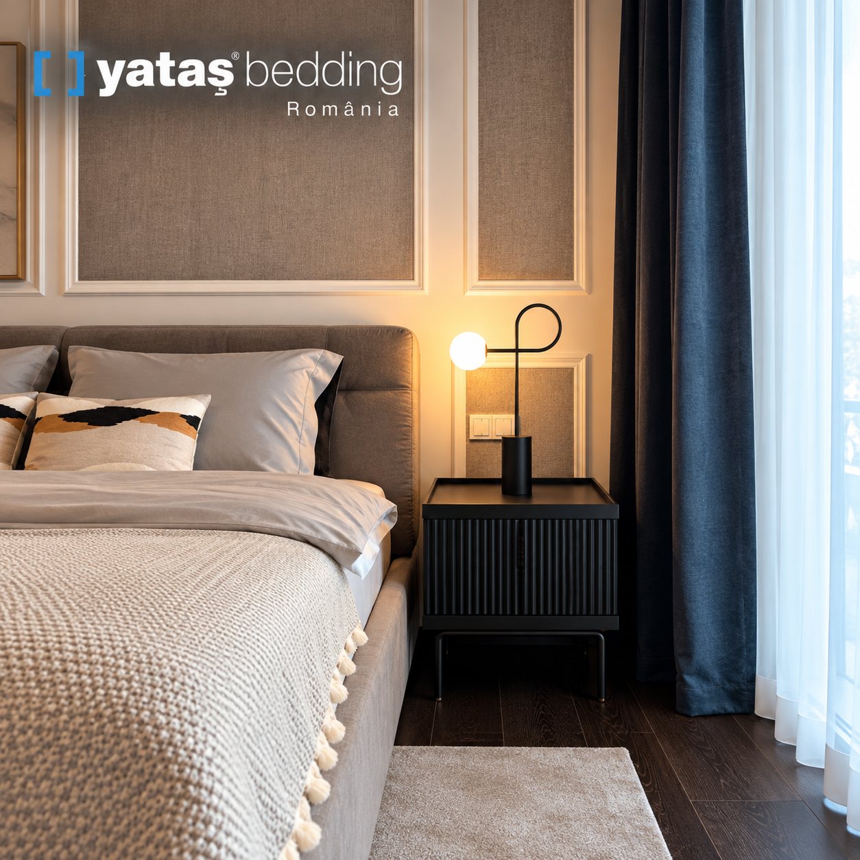 Penthouse amenajat complet – Detaliu pat și textile