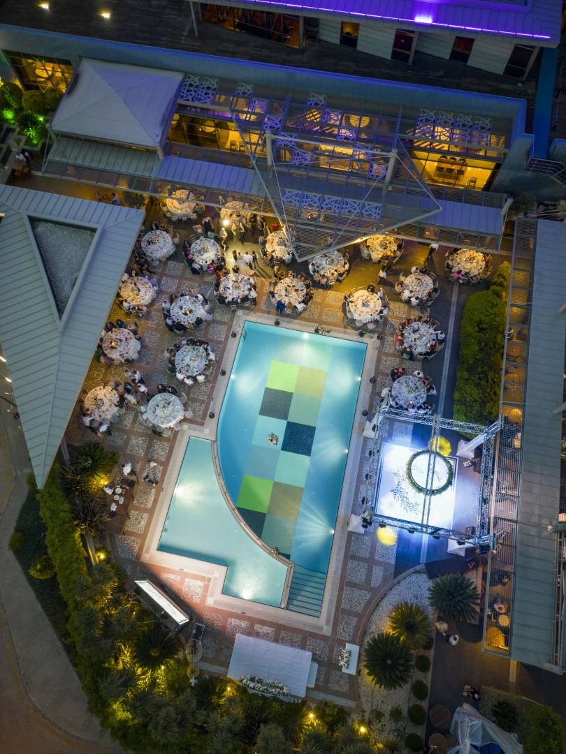 Novotel Istanbul Zeytinburnu – Dronă